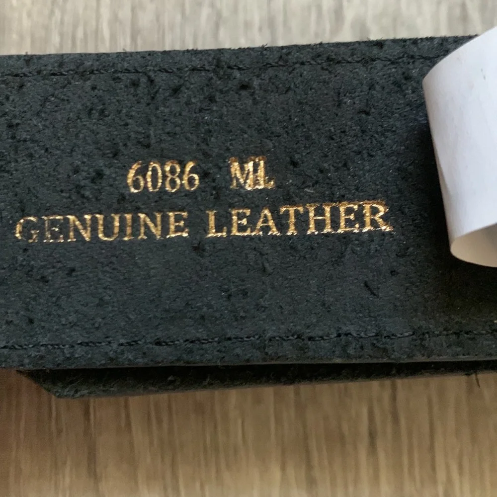 Leather belt - Picture 3 of 3